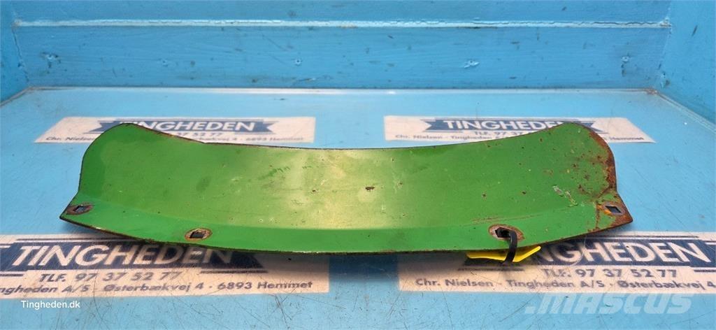 John Deere 625R Lisavarustus ja komponendid