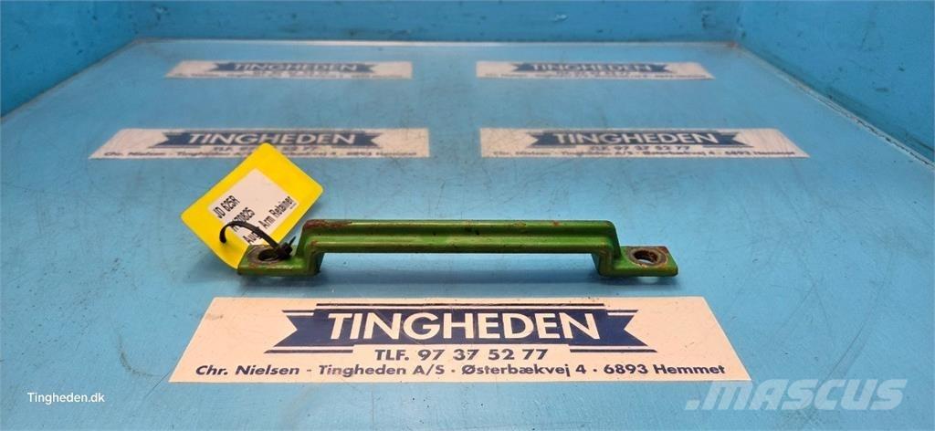 John Deere 625R Lisavarustus ja komponendid