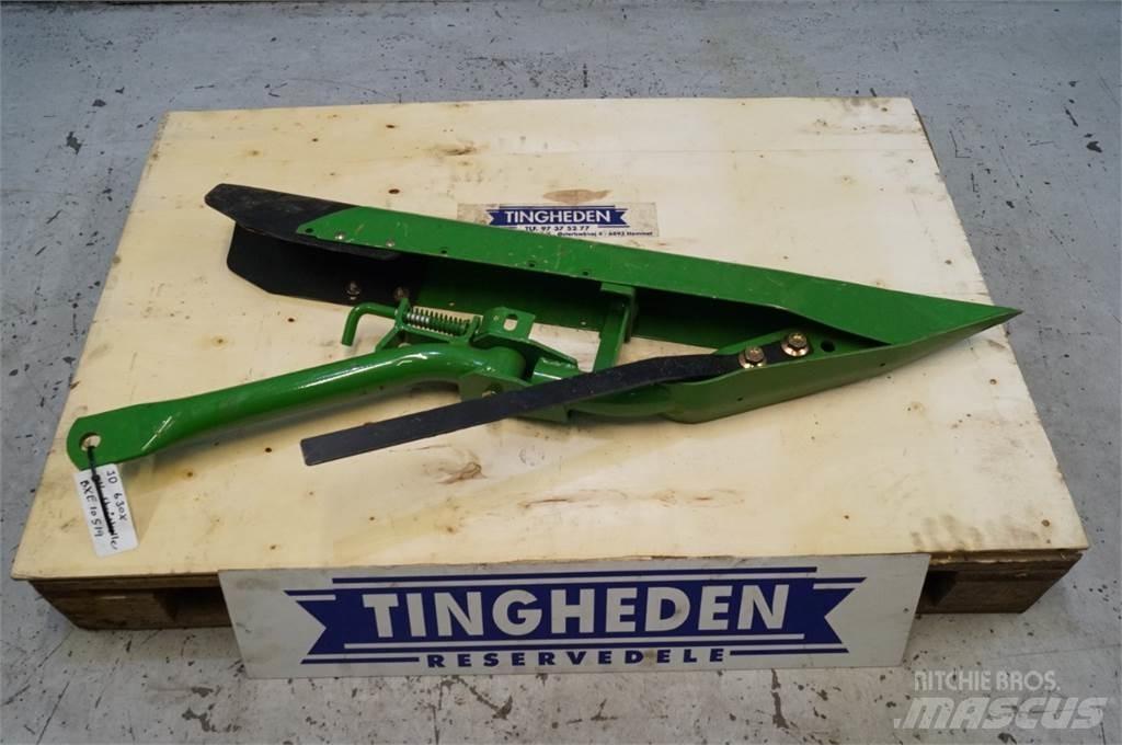 John Deere 630R Lisavarustus ja komponendid