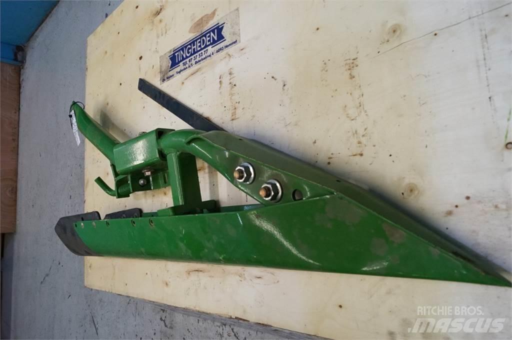 John Deere 630X Lisavarustus ja komponendid