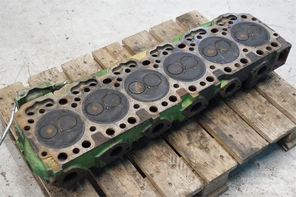 John Deere 6359 Mootorid