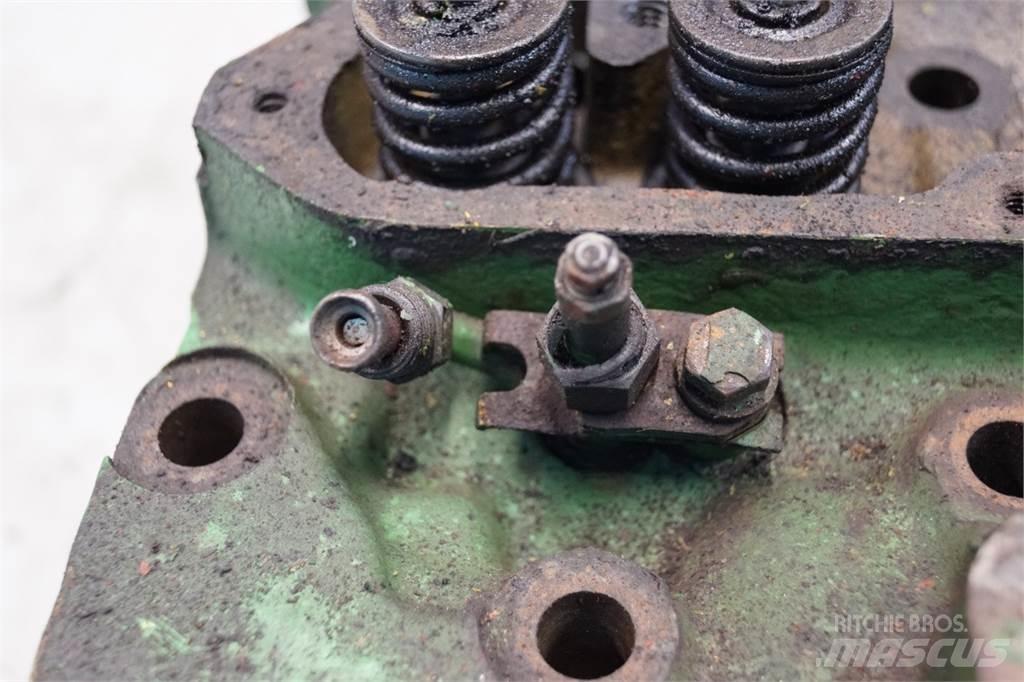 John Deere 6359 Mootorid