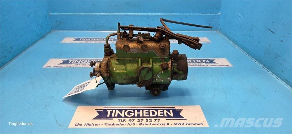 John Deere 6359D Mootorid