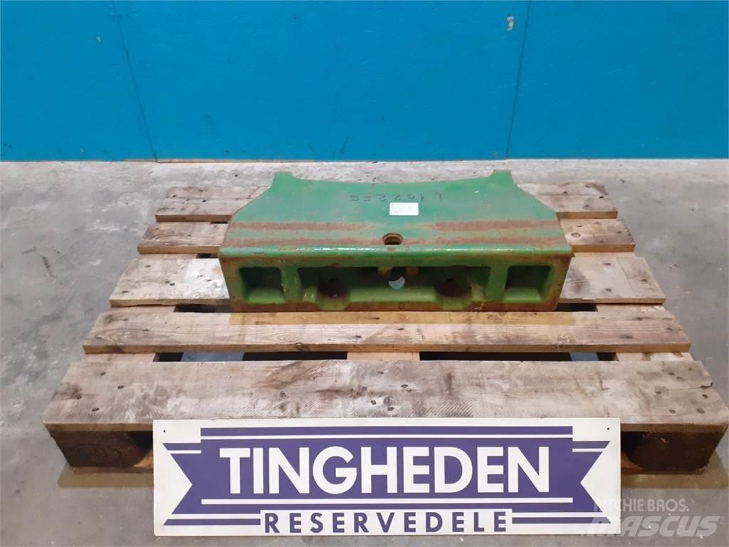 John Deere 6410 Esiraskused