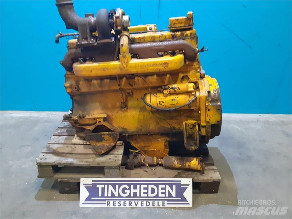 John Deere 644B Mootorid