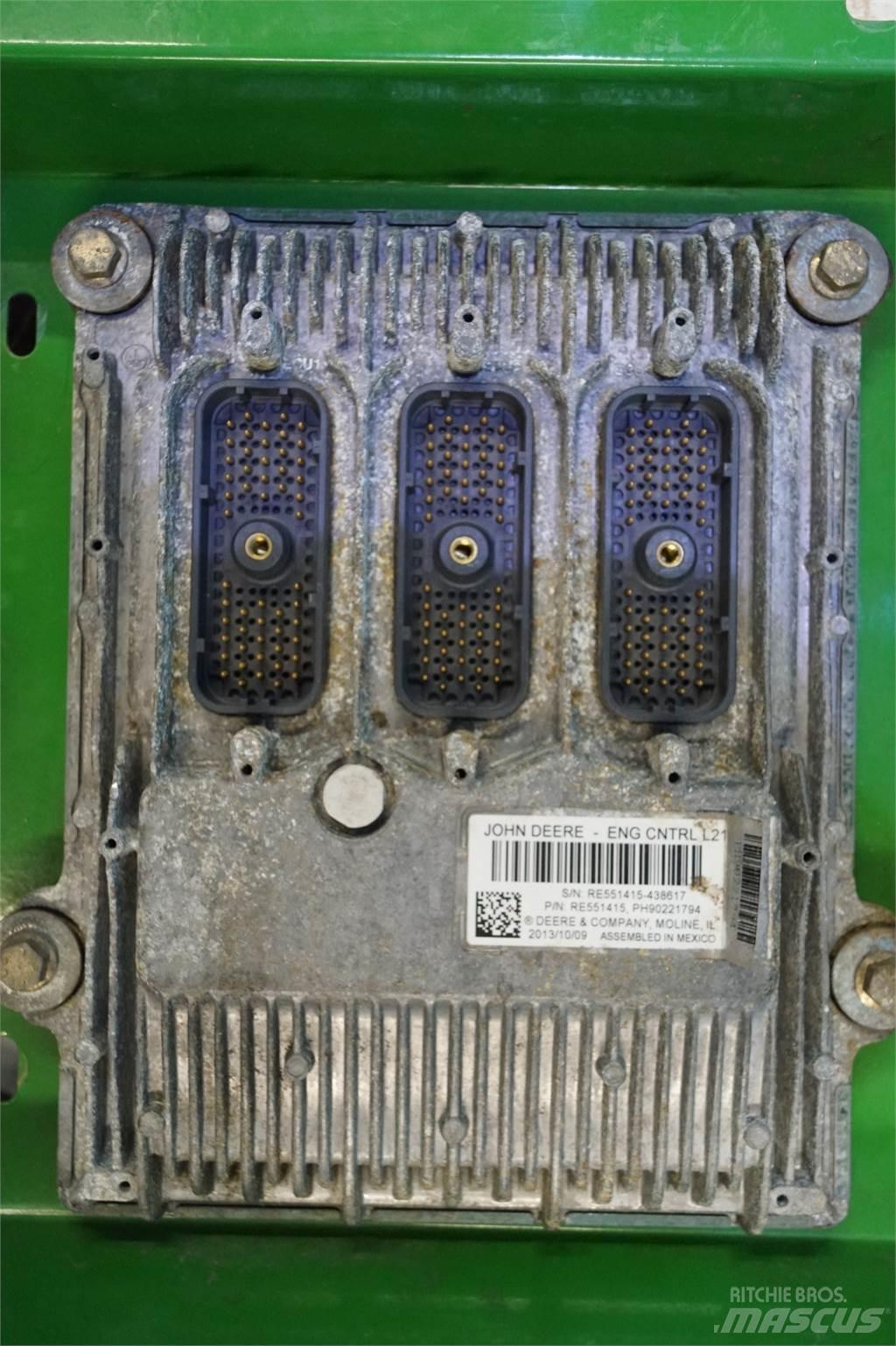 John Deere 670S Elektroonikaseadmed