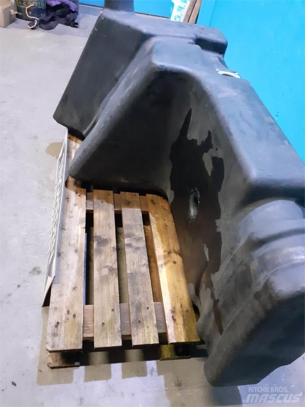 John Deere 7500 Muud traktoritarvikud