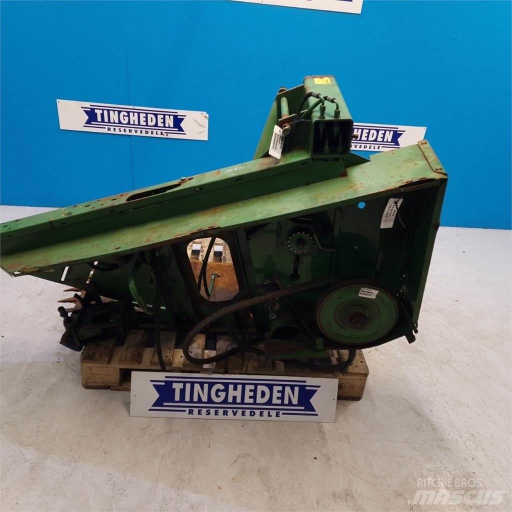 John Deere 820 Lisavarustus ja komponendid