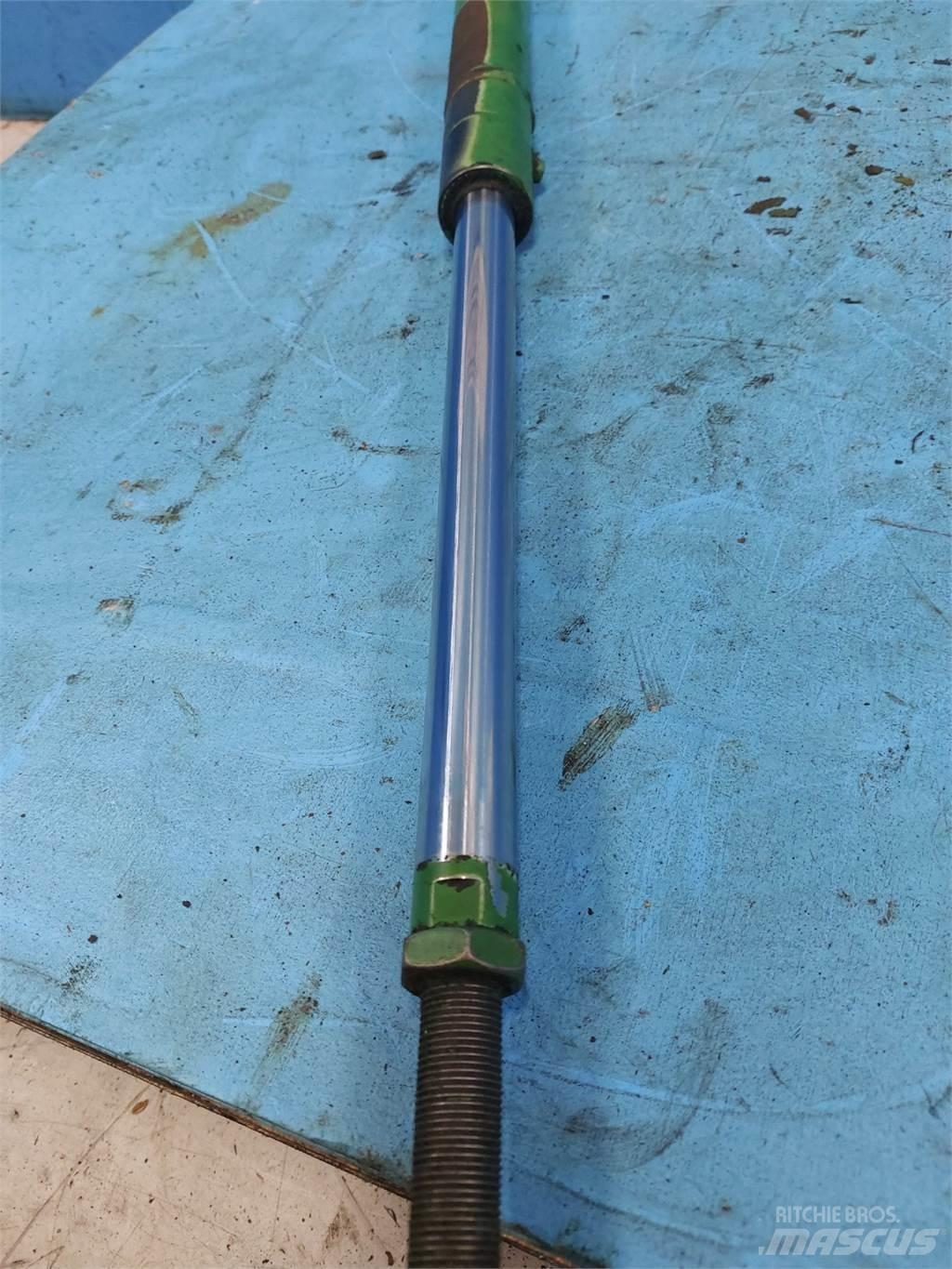 John Deere 820 Lisavarustus ja komponendid