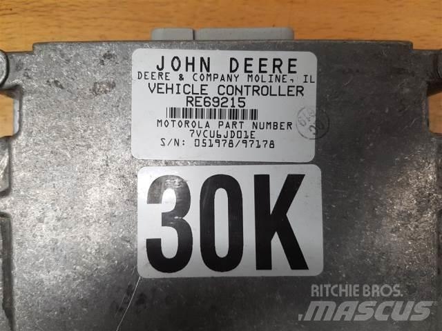 John Deere 8400 Elektroonikaseadmed