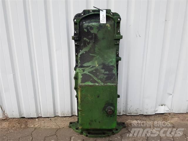 John Deere 8650 Mootorid