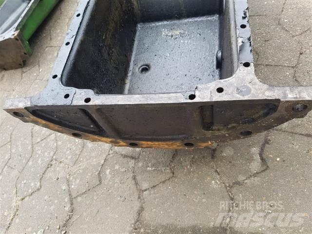 John Deere 8650 Mootorid