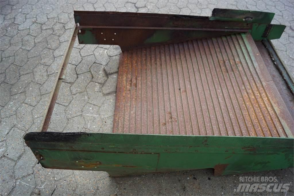 John Deere 952 Liivapuisturid ja soolapuisturid