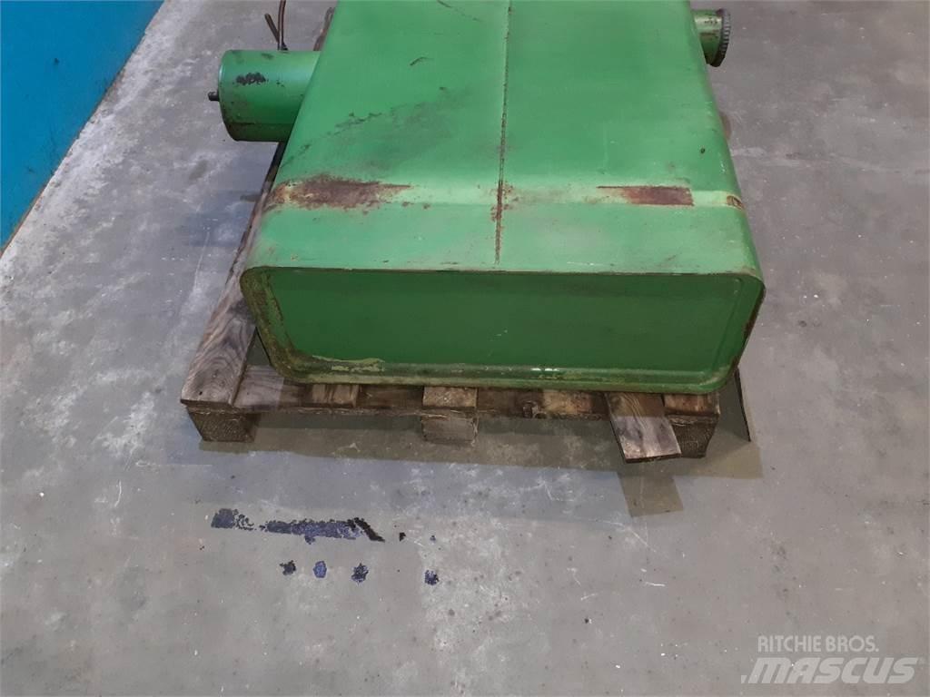 John Deere 955 Lisavarustus ja komponendid