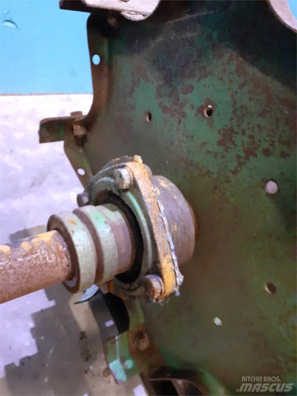 John Deere 955 Lisavarustus ja komponendid