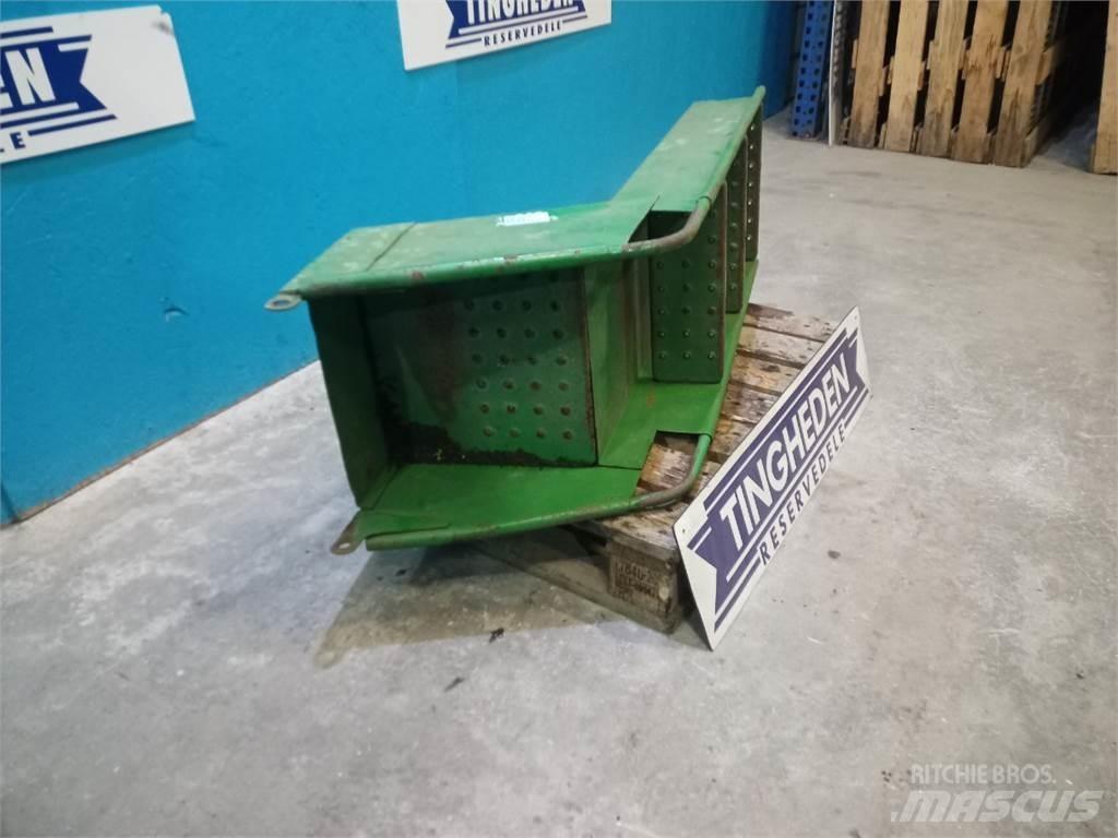 John Deere 955 kabiinid
