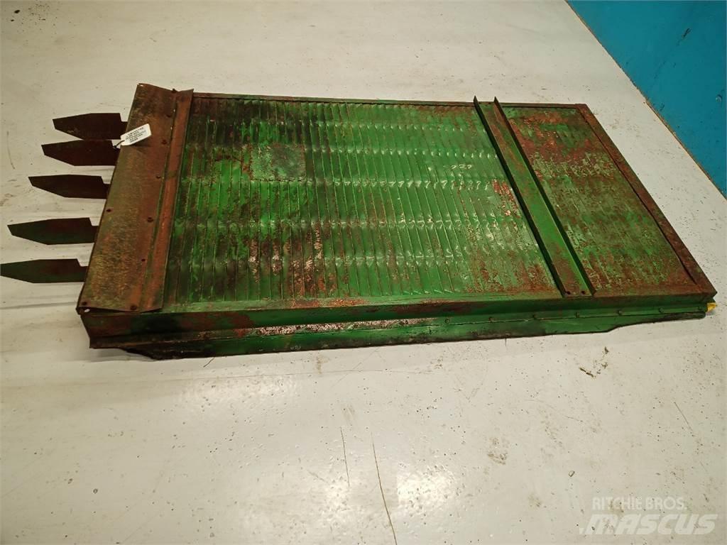 John Deere 955 Liivapuisturid ja soolapuisturid