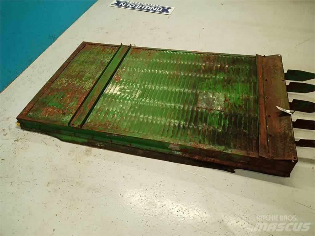 John Deere 955 Liivapuisturid ja soolapuisturid