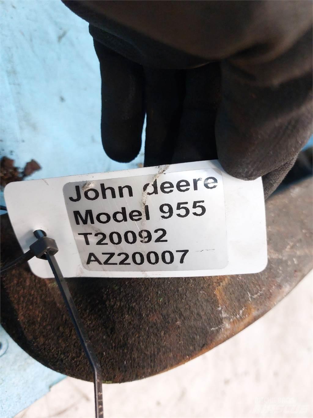 John Deere 955 Mootorid