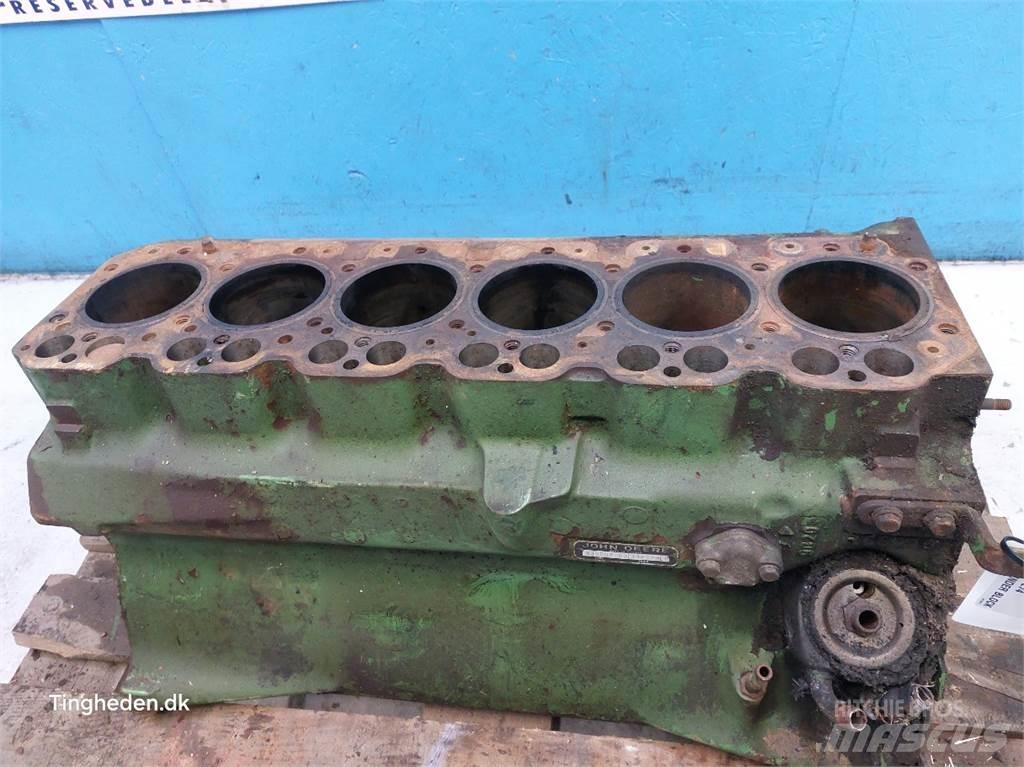 John Deere 955 Mootorid