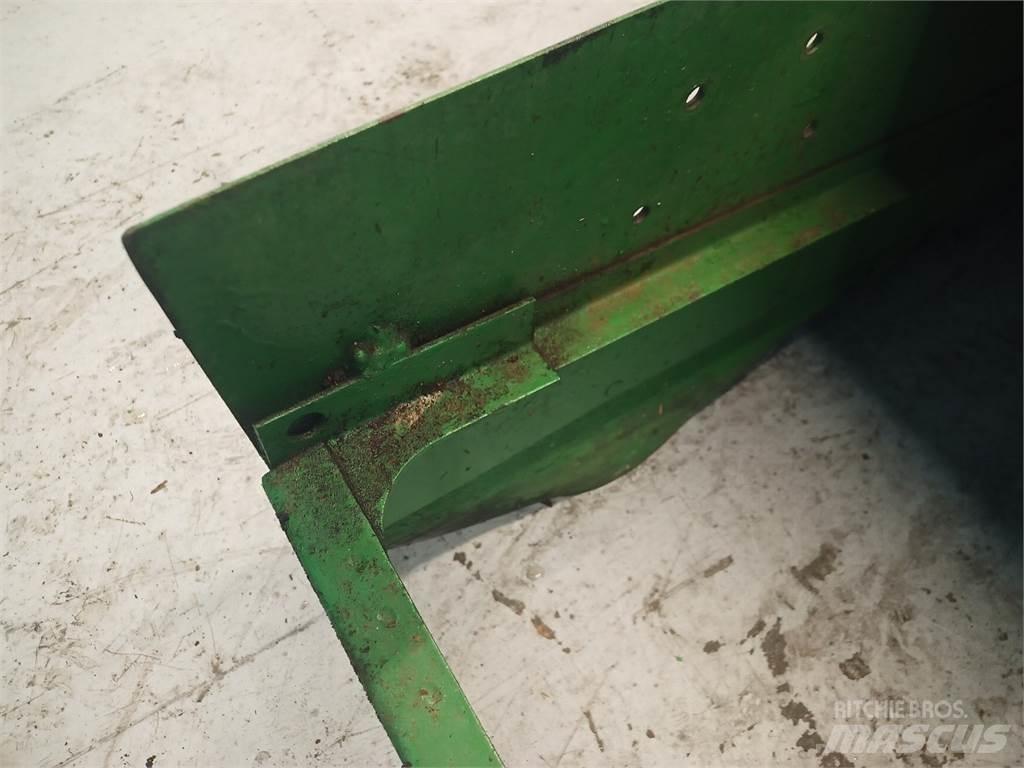John Deere 965 Liivapuisturid ja soolapuisturid