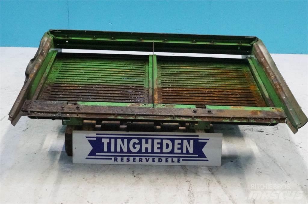 John Deere 9780 Liivapuisturid ja soolapuisturid