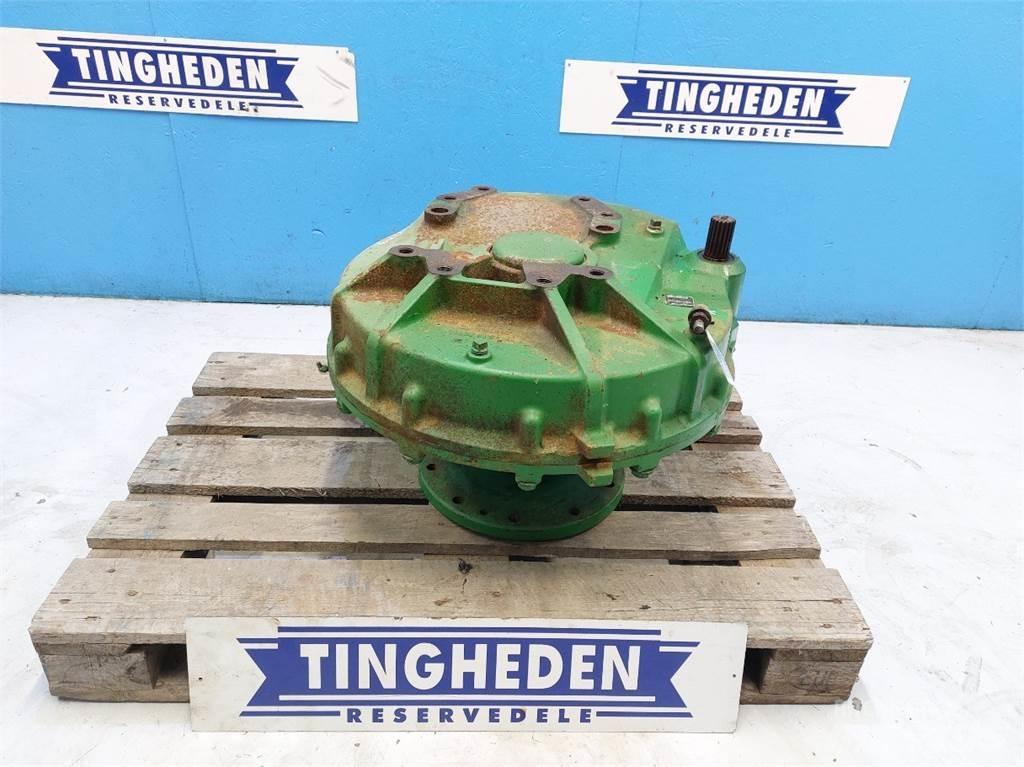 John Deere 9880 Lisavarustus ja komponendid
