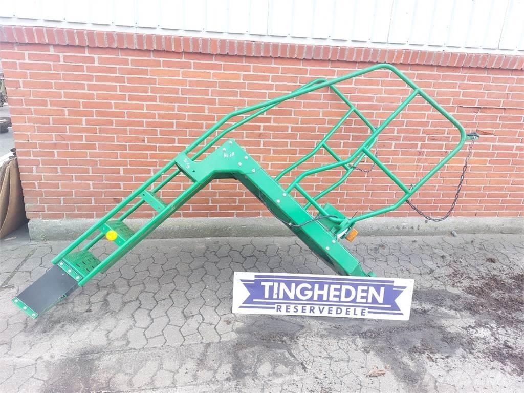 John Deere 9880 kabiinid