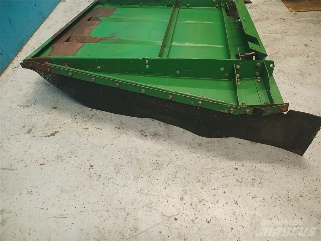 John Deere CTS Liivapuisturid ja soolapuisturid