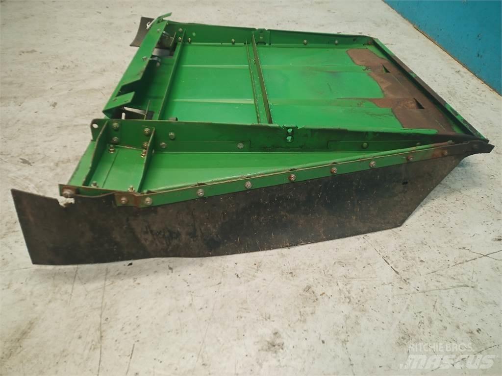 John Deere CTS Liivapuisturid ja soolapuisturid