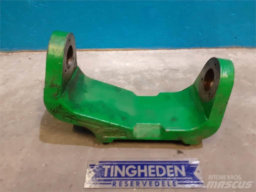 John Deere S670 Lisavarustus ja komponendid