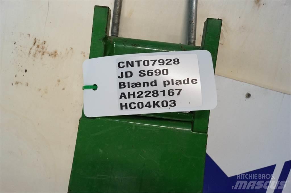 John Deere S690 Lisavarustus ja komponendid
