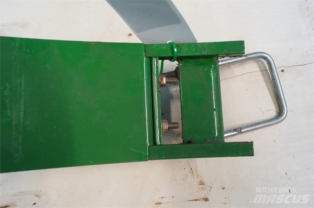 John Deere S690 Lisavarustus ja komponendid