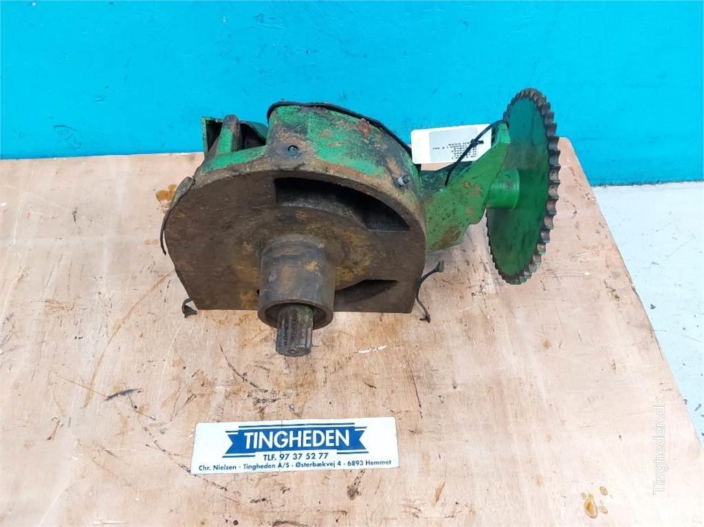 John Deere T660i Lisavarustus ja komponendid