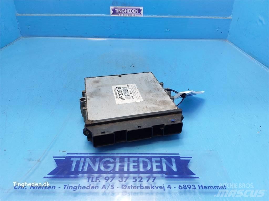John Deere T660I Elektroonikaseadmed