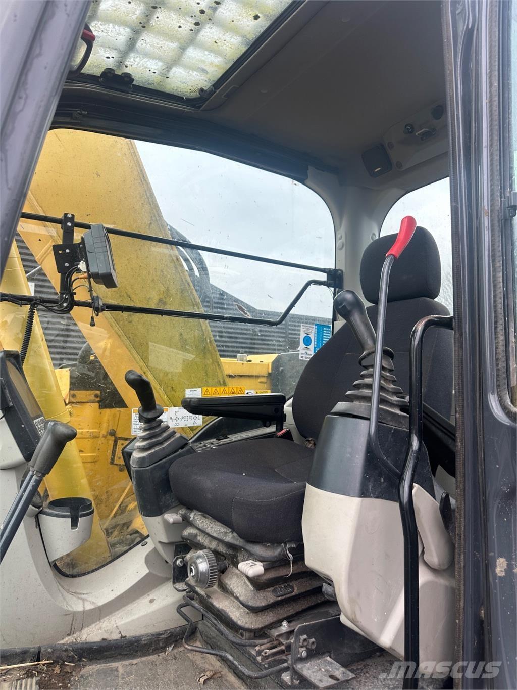 Kobelco E140CSR Roomikekskavaatorid