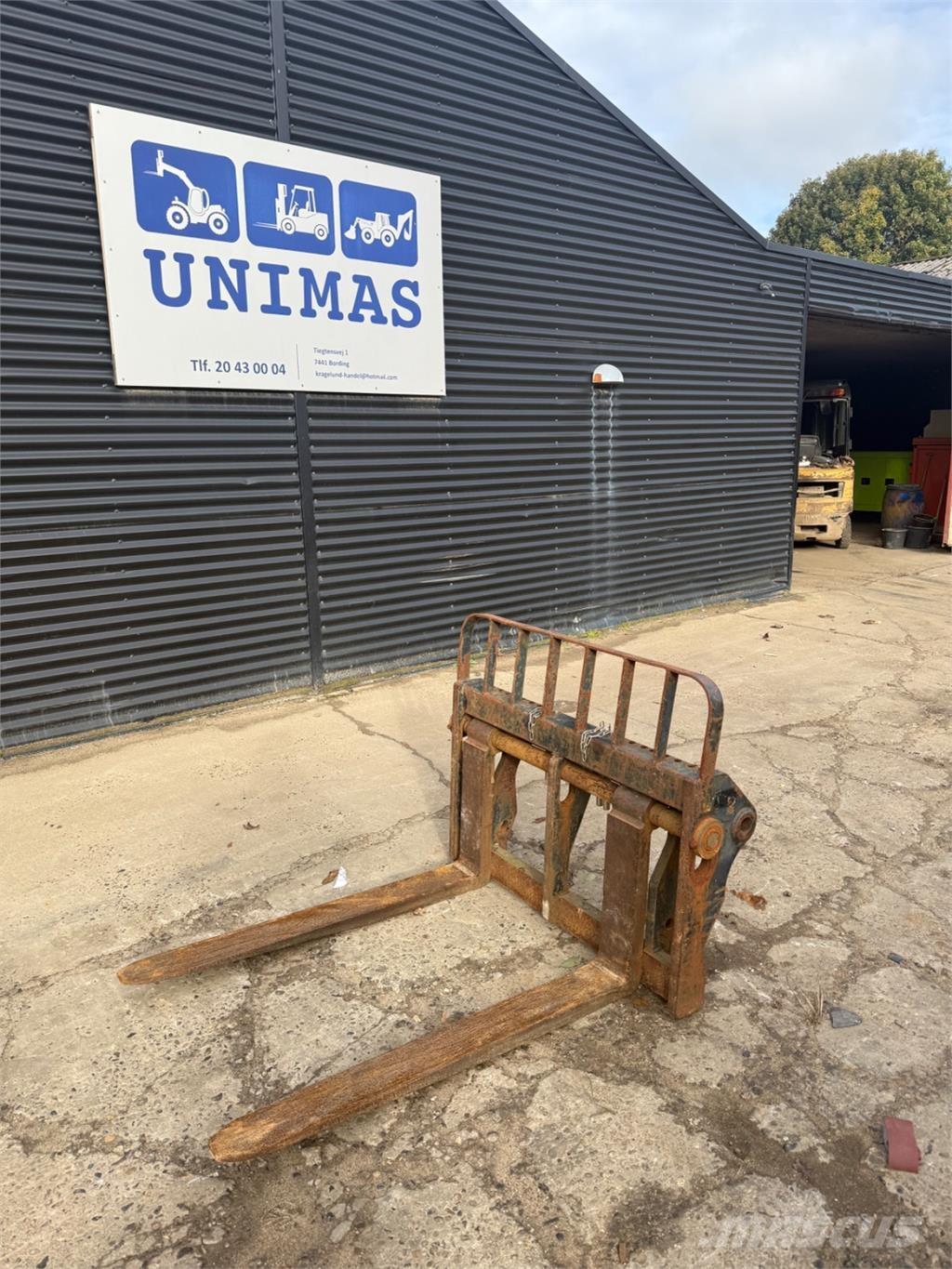 Manitou 4000kg Tõstekahvlid