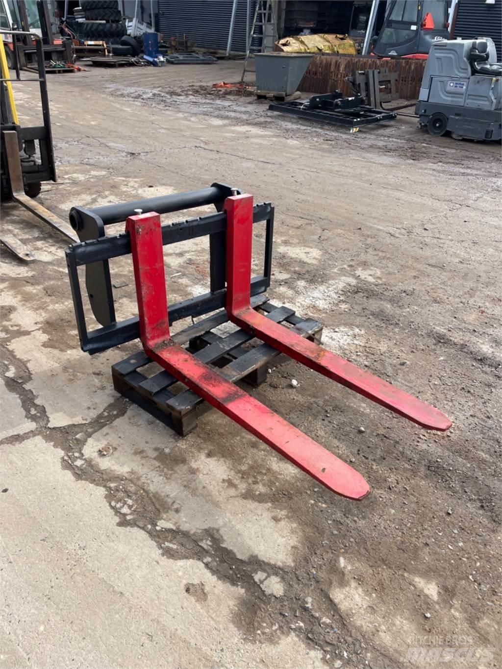 Manitou 5000kg Tõstekahvlid