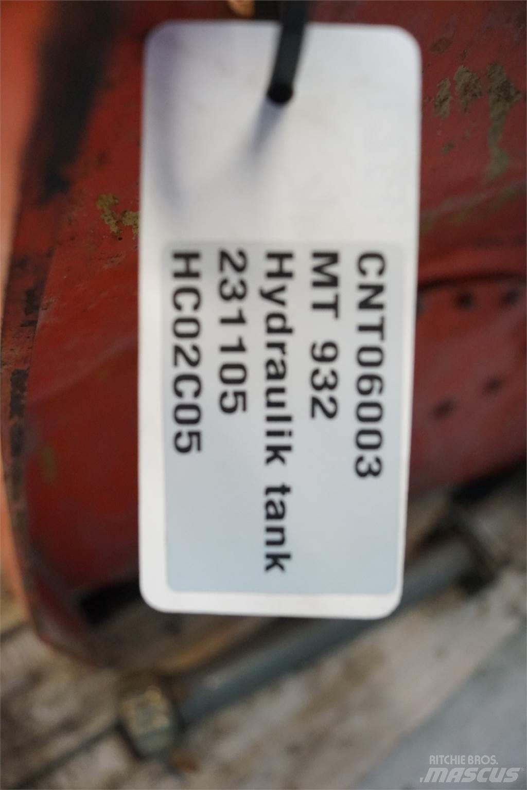 Manitou MT 932T Radiaatorid