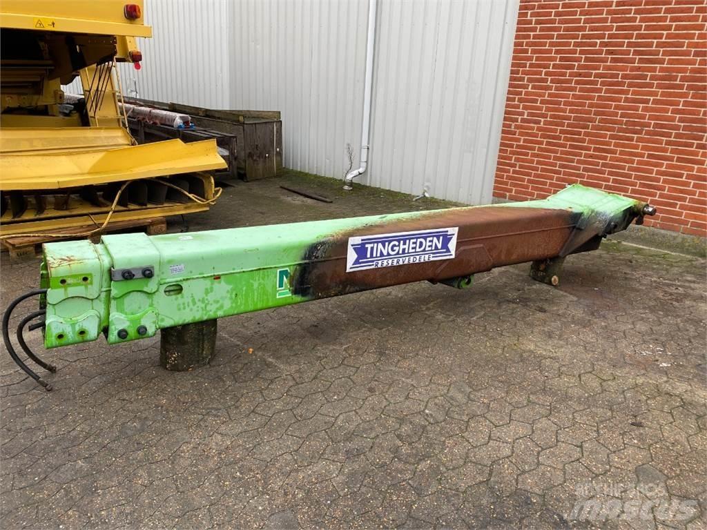 Merlo 38.10 Nooled ja varred