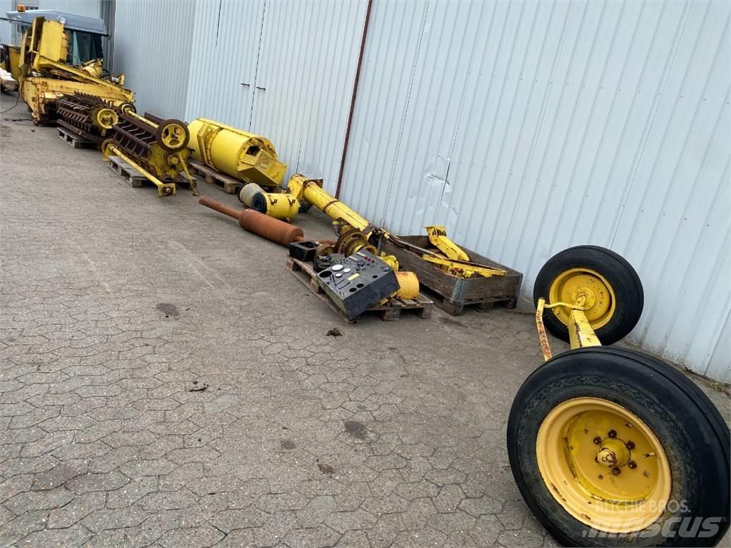 New Holland 8080 Teraviljakombainid