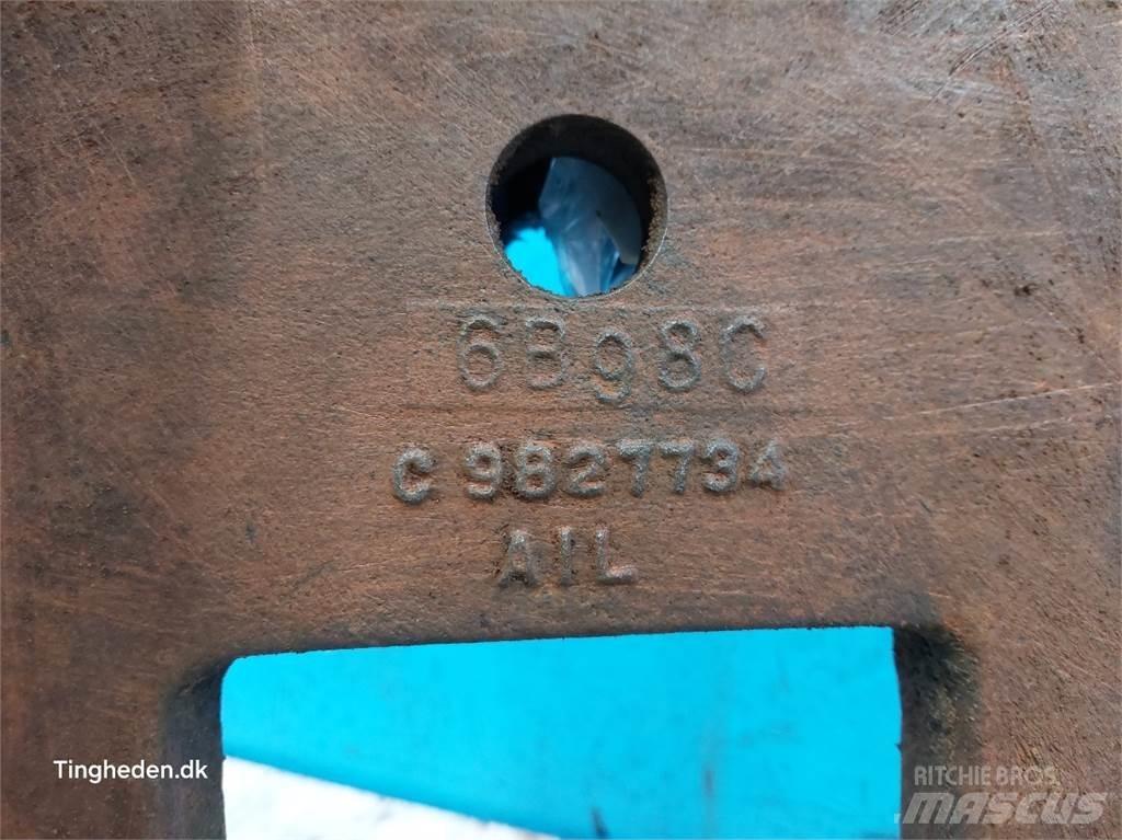 New Holland 8670 Muud traktoritarvikud