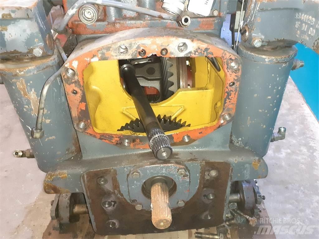 New Holland 8770 Ülekandemehhanism
