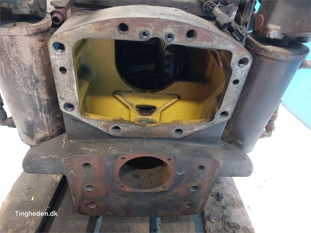 New Holland G190 Ülekandemehhanism