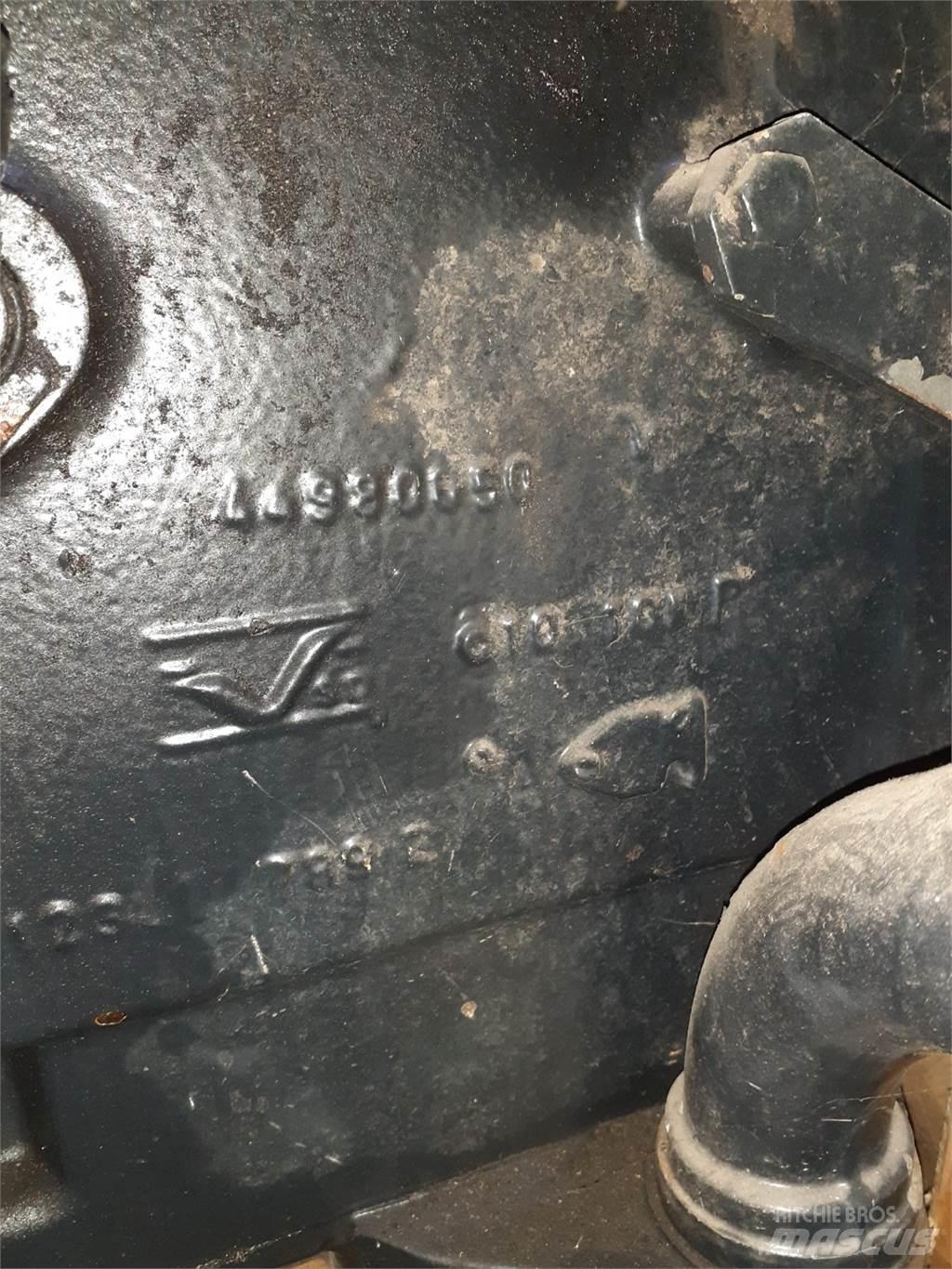 New Holland L85 Ülekandemehhanism