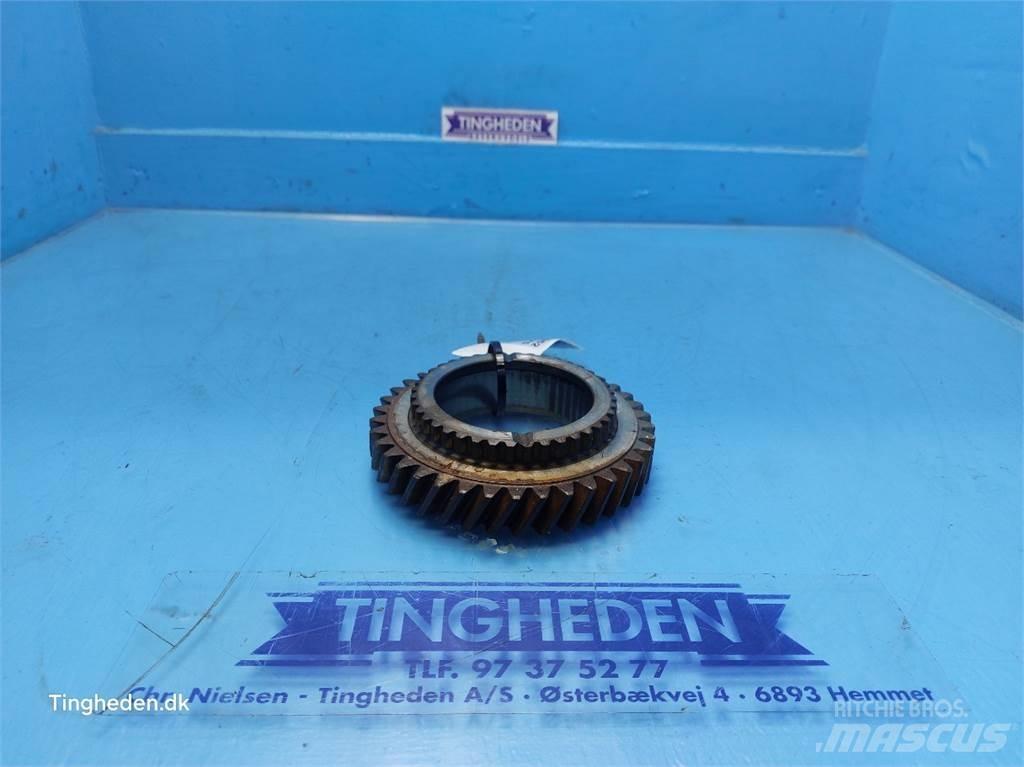 New Holland T6 Ülekandemehhanism