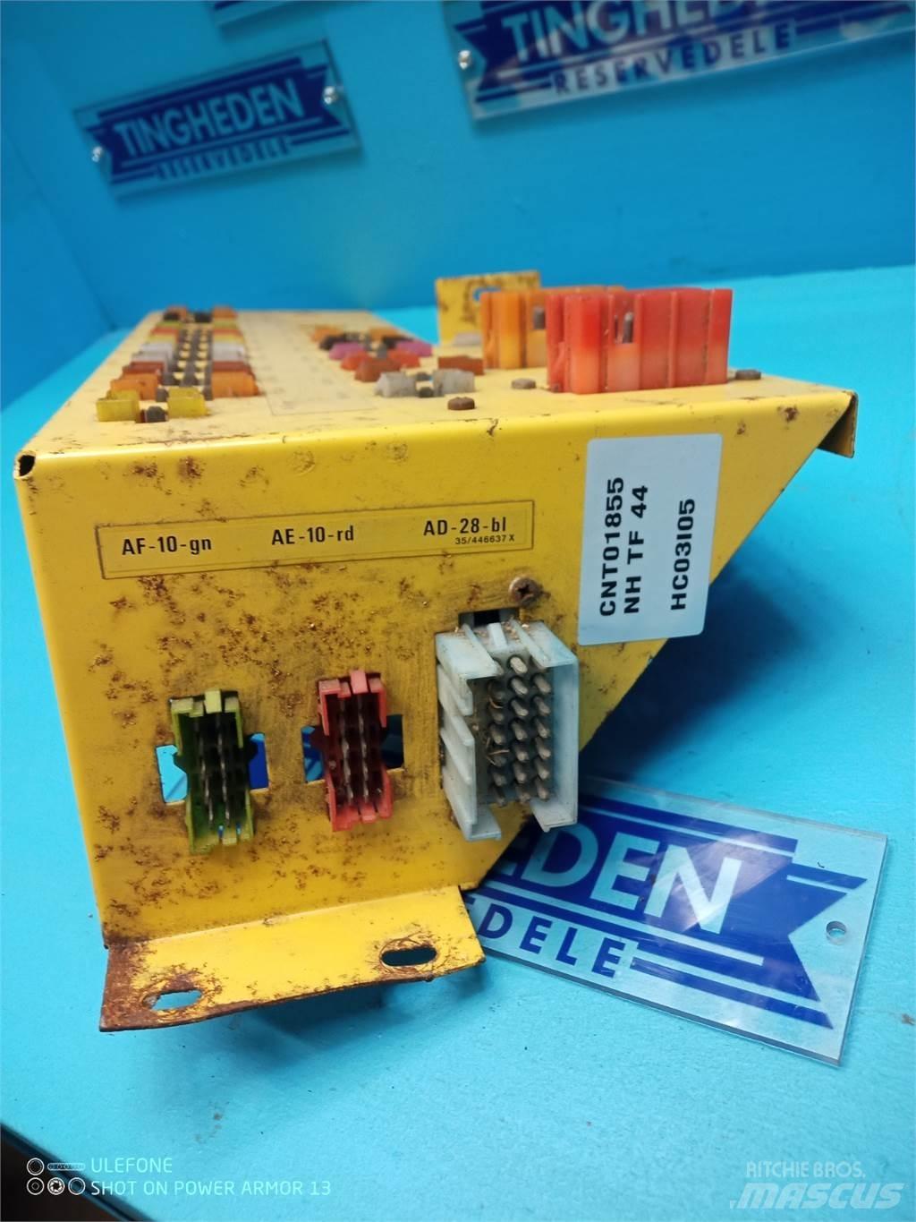 New Holland TF44 Elektroonikaseadmed