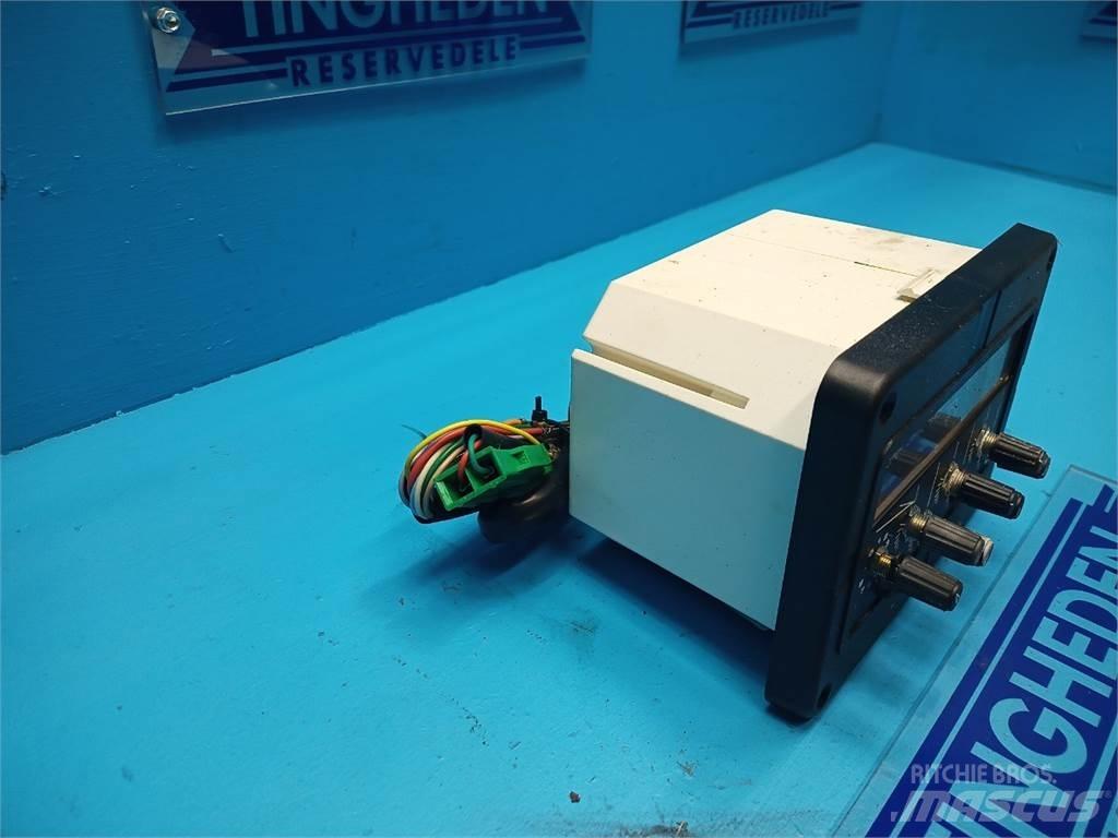 New Holland TF44 Elektroonikaseadmed
