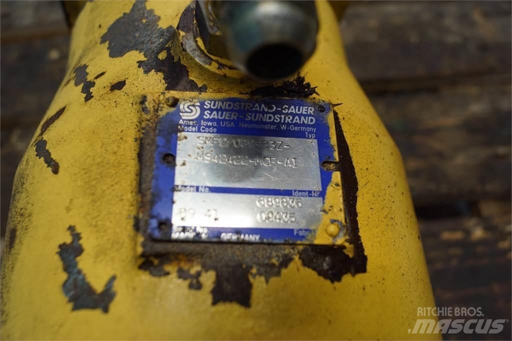 New Holland TX36 Hüdraulika