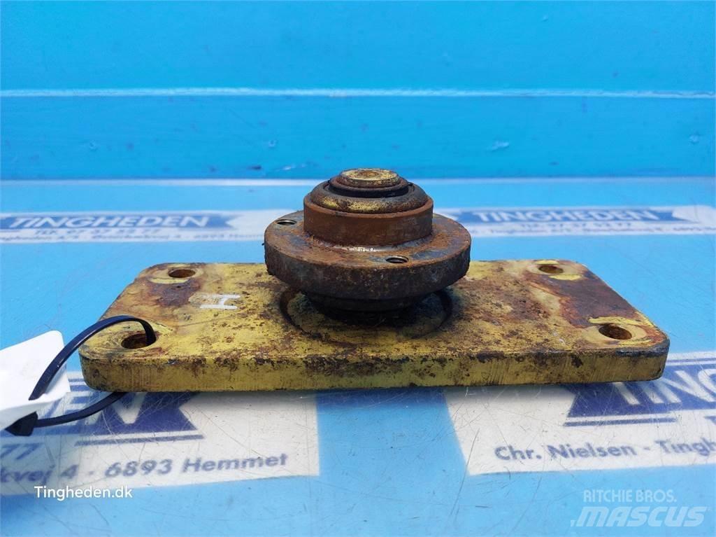 New Holland TX68 Liivapuisturid ja soolapuisturid